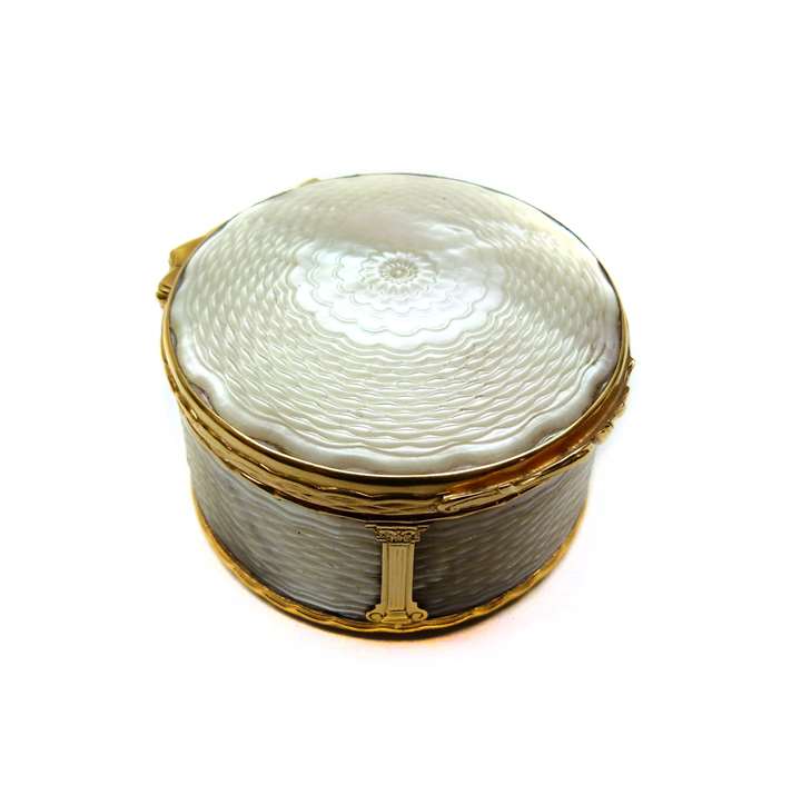 18th century mother-of-pearl and gold box with miniature to interior